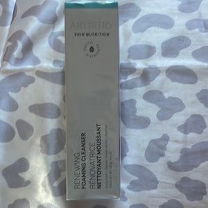 Amway Artistry Skin Nutrition Renewing Foaming Cleanser 4.4 OZ